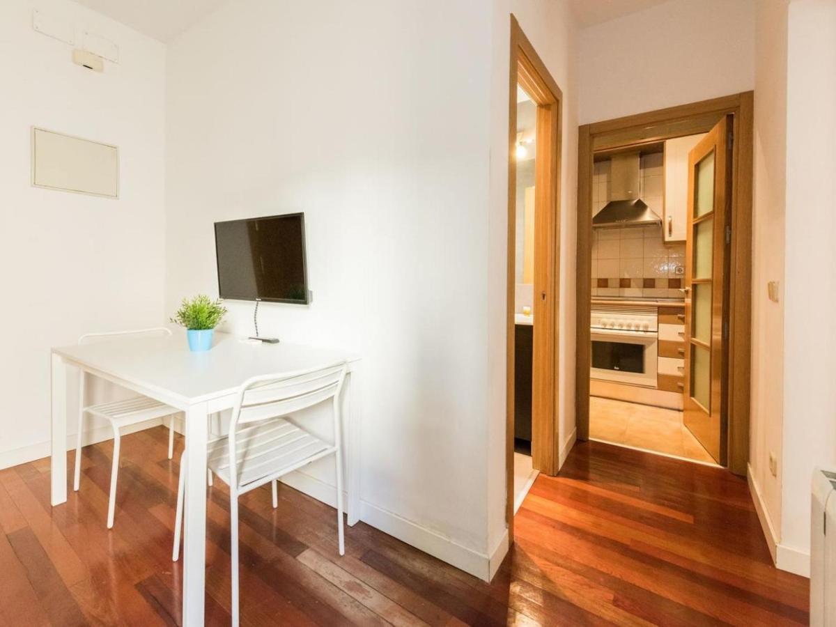 El Hogar De Pizarro Apartamento Madri Exterior foto