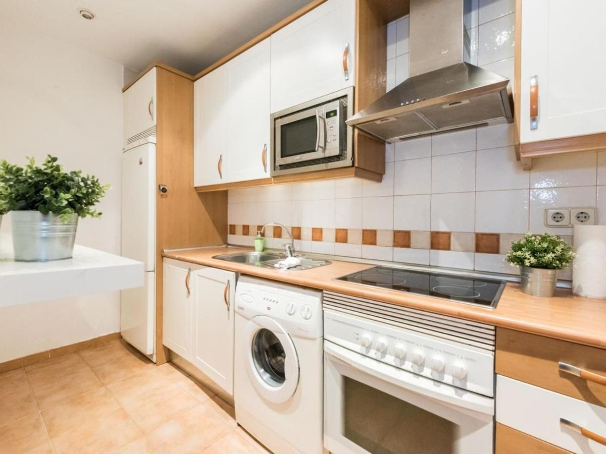 El Hogar De Pizarro Apartamento Madri Exterior foto